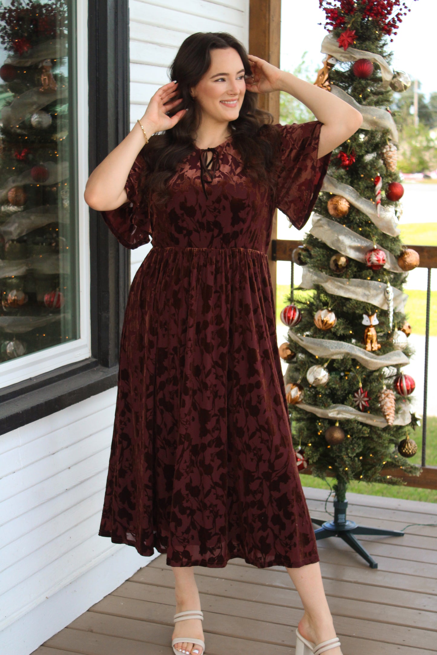 Leigha Velvet Midi Dress